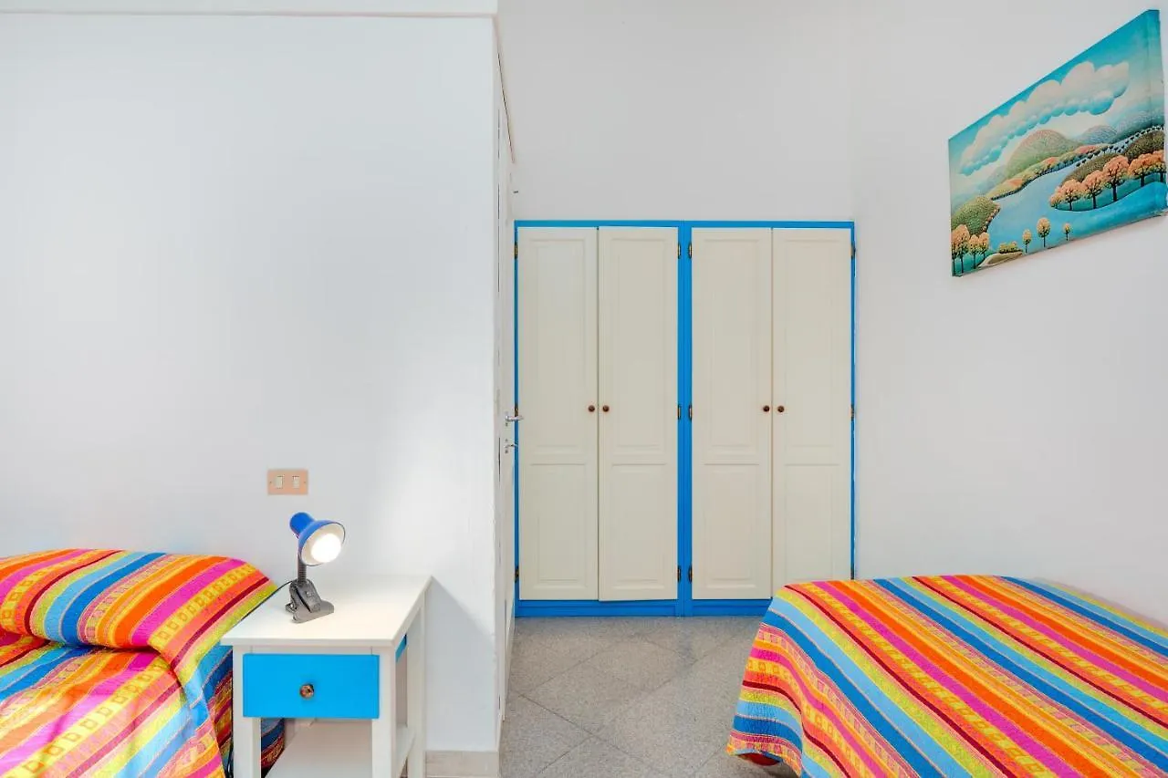 Casa Vacanza Porto Taverna 0*,